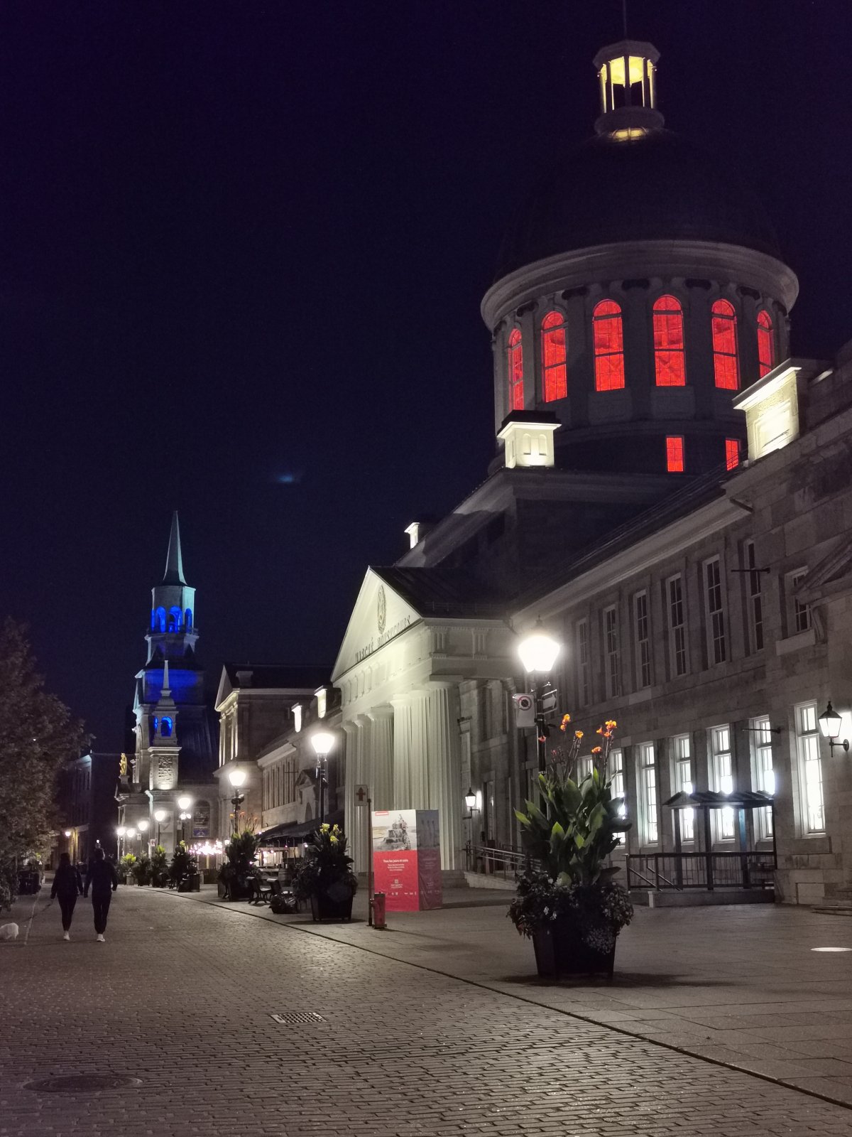 Vieux-Montréal bei Nacht
