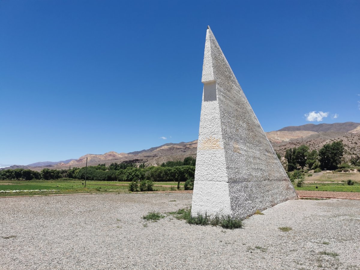 Monument am Wendekreis des Steinbocks