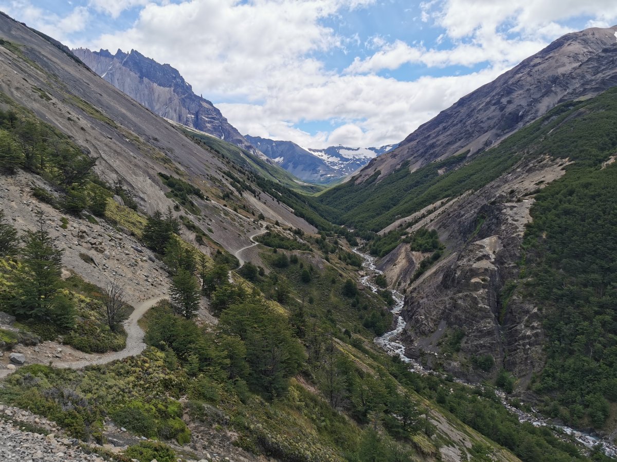 Weg zum Campamento Chileno